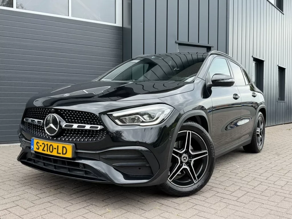 Mercedes-Benz GLA-Klasse (2022) — foto 1