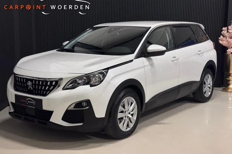 Peugeot 5008 (2020)