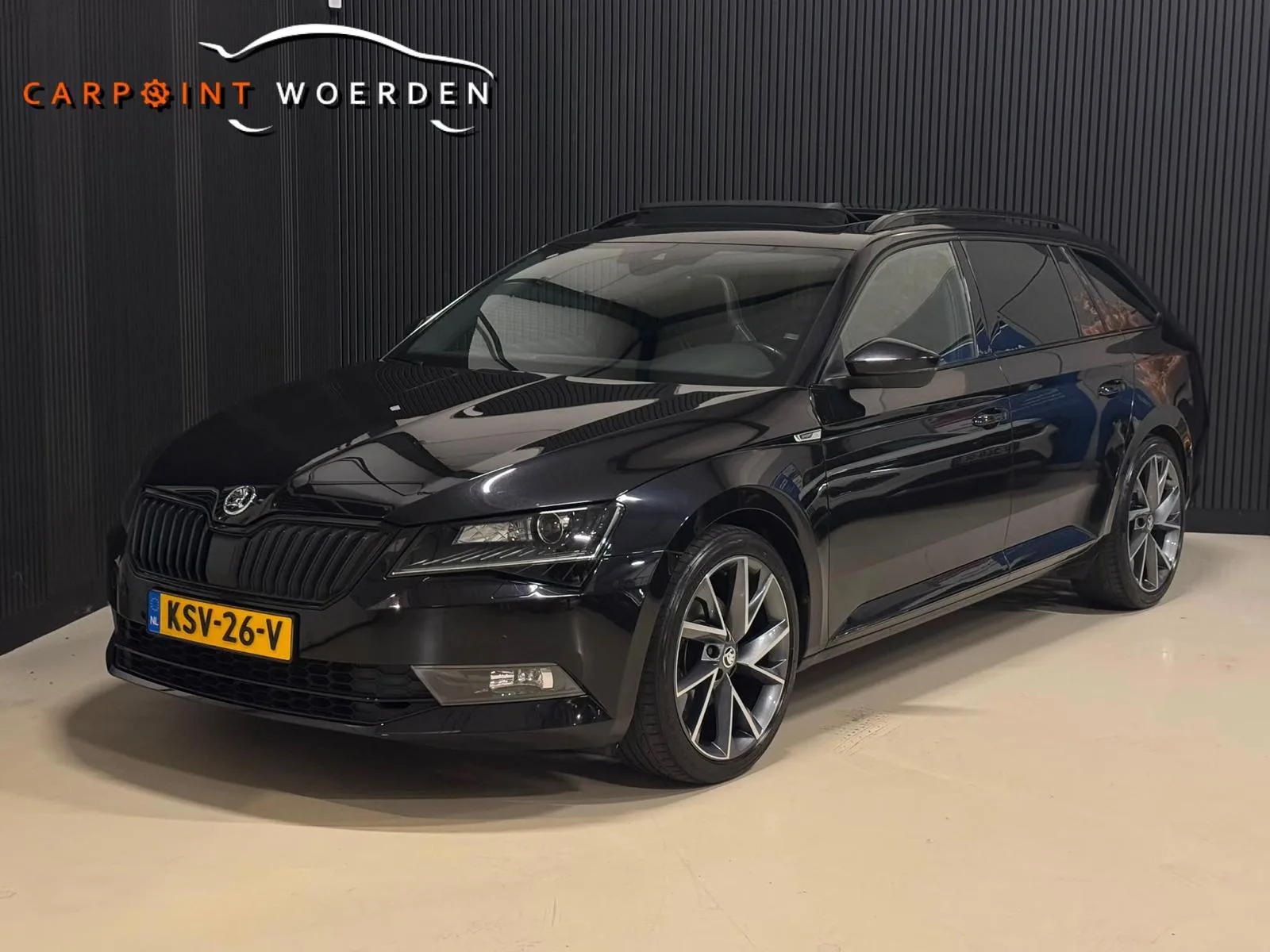 Škoda Superb (2017) — foto 1
