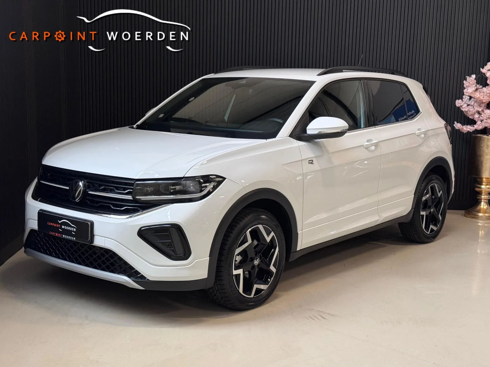Volkswagen T-Cross (2025) — foto 1