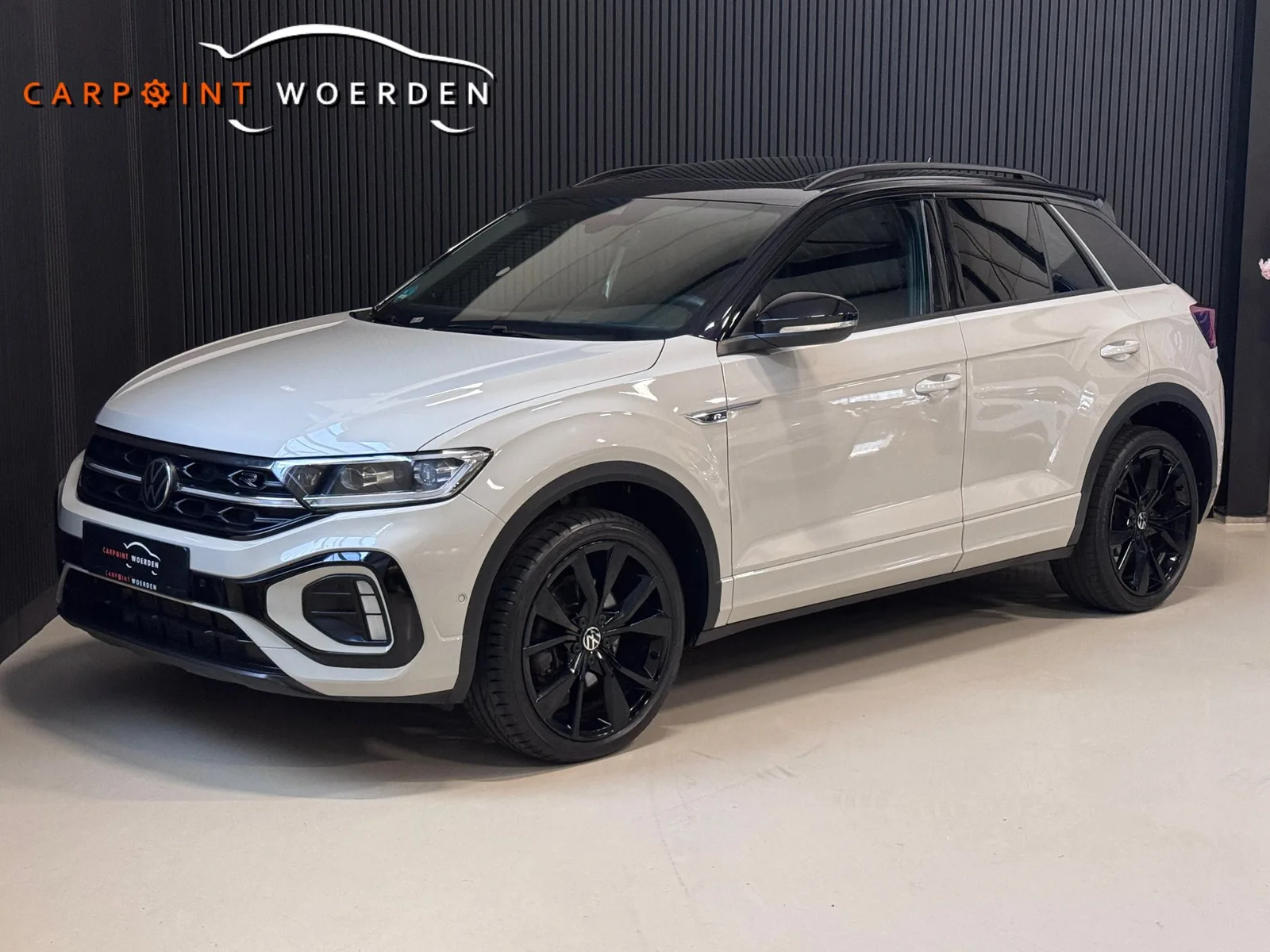 Volkswagen T-Roc (2022) — foto 1