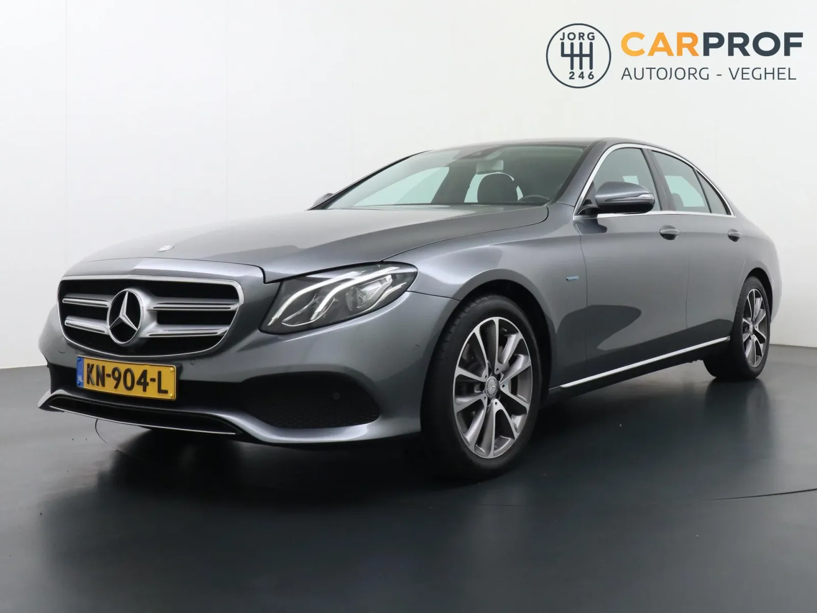 Mercedes-Benz E-Klasse (2016) — foto 1
