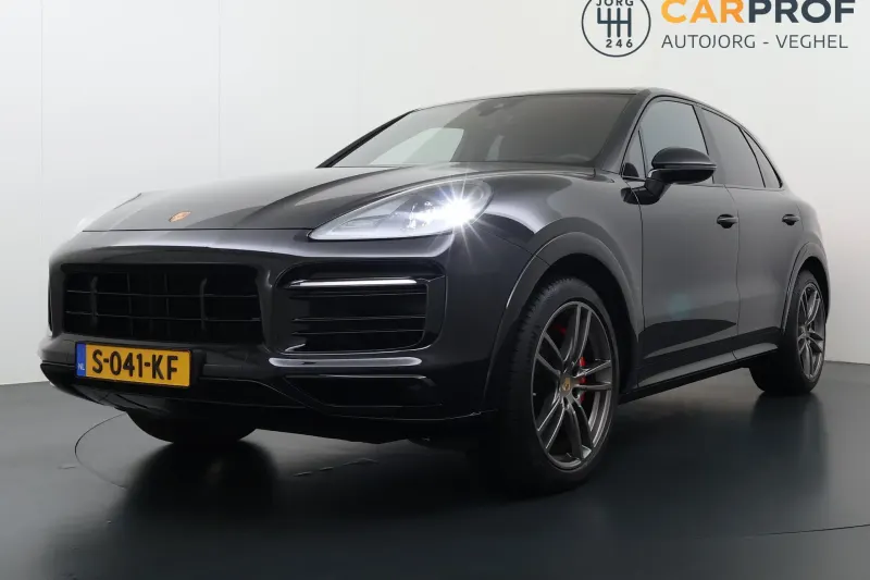Porsche Cayenne (2021)