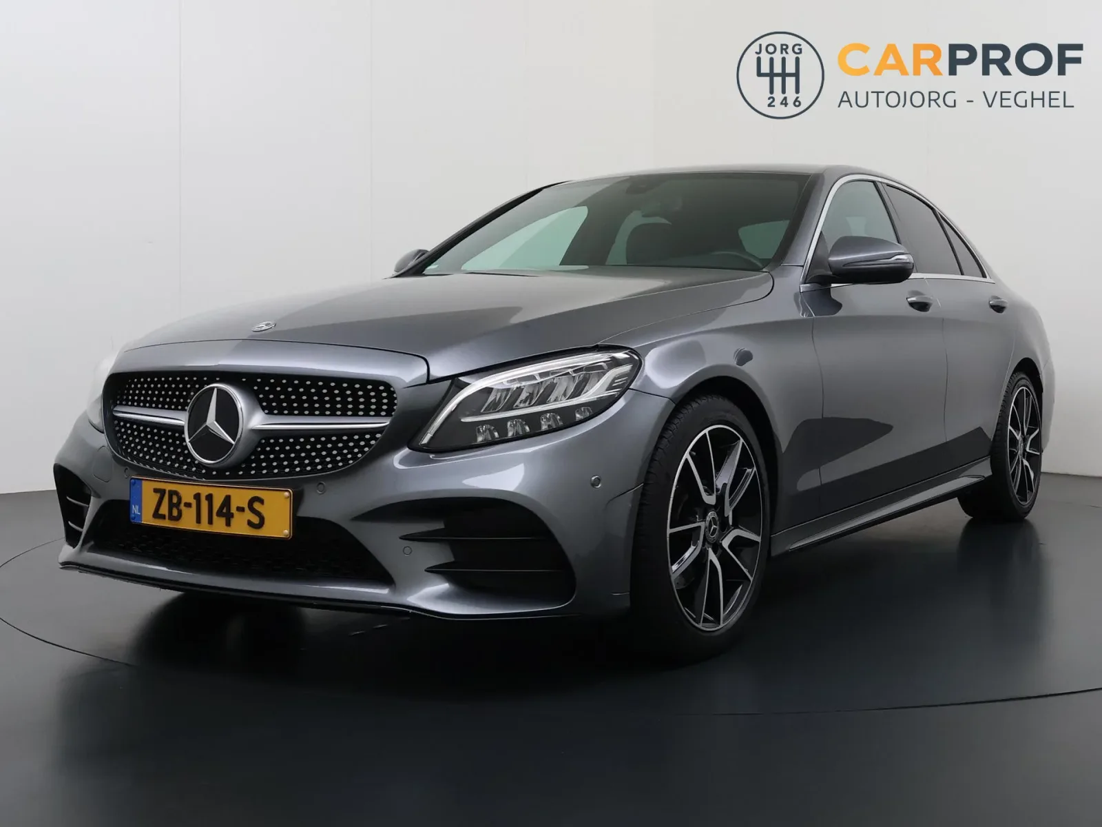 Mercedes-Benz C-Klasse (2019) — foto 1