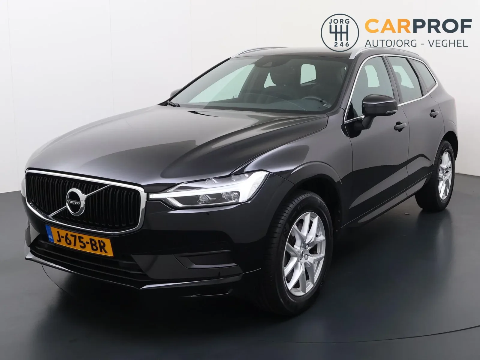 Volvo XC60 (2020) — foto 1