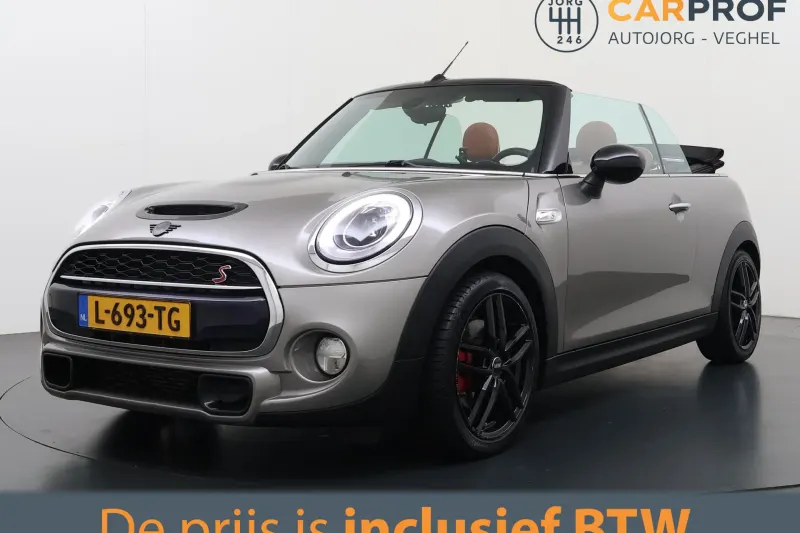 MINI Cabrio (2016)