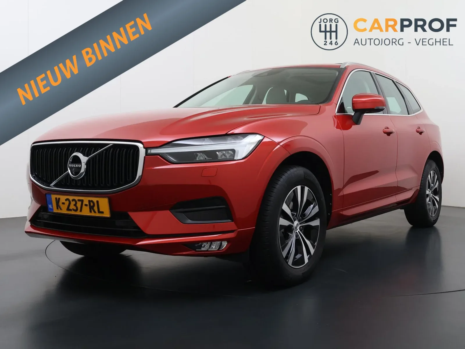 Volvo XC60 (2021) — foto 1