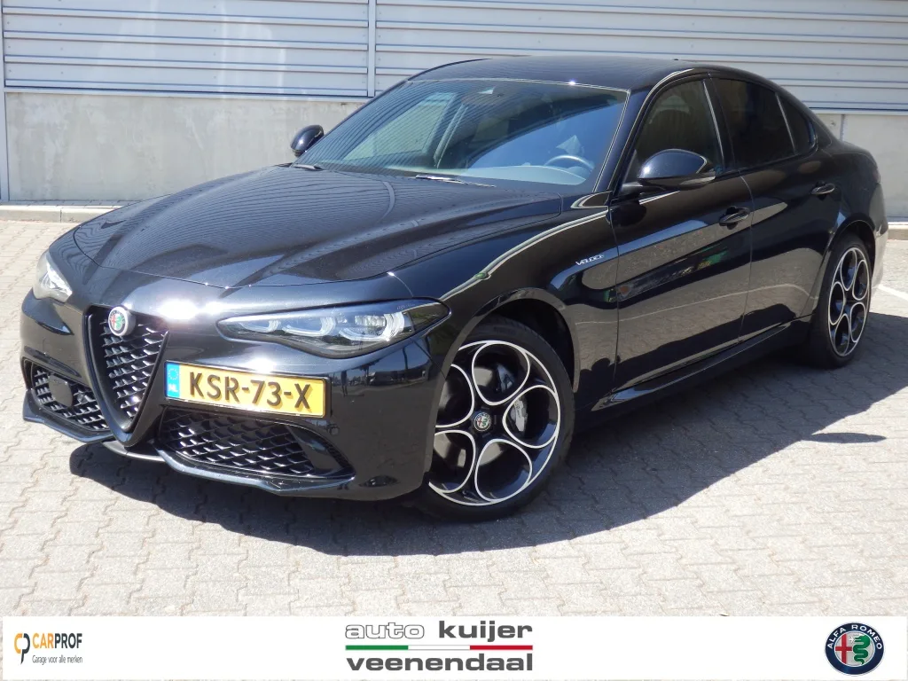Alfa Romeo Giulia (2023) — foto 1