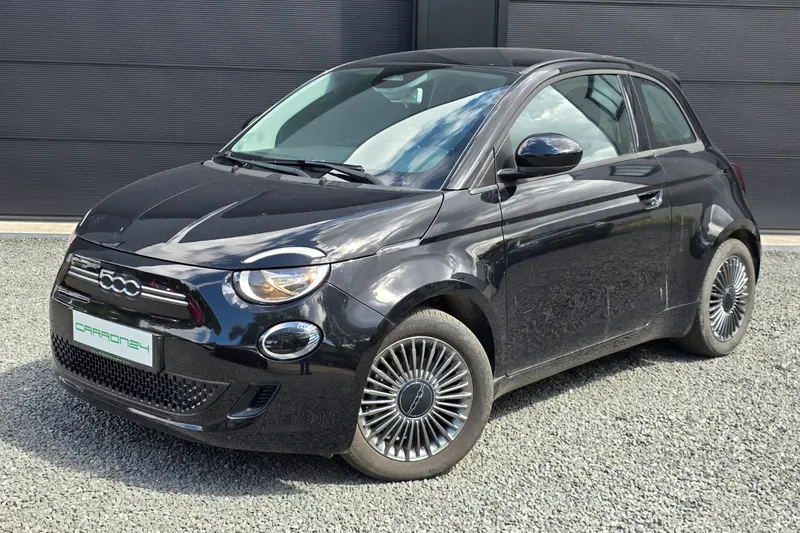 Fiat 500 (2022)