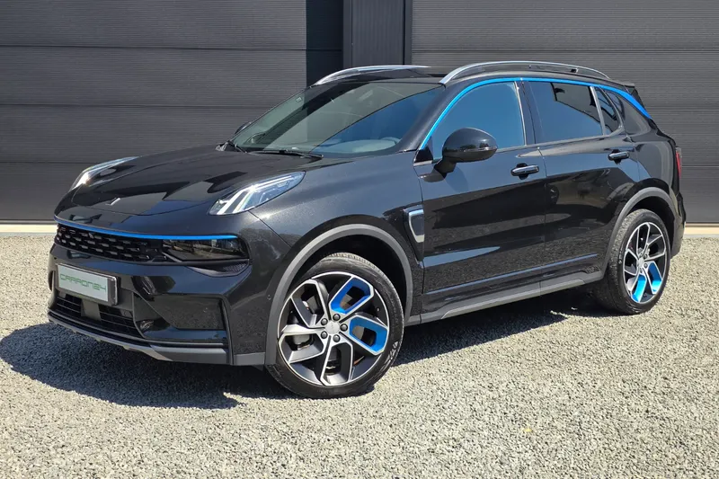 Lynk & Co 01 (2023)