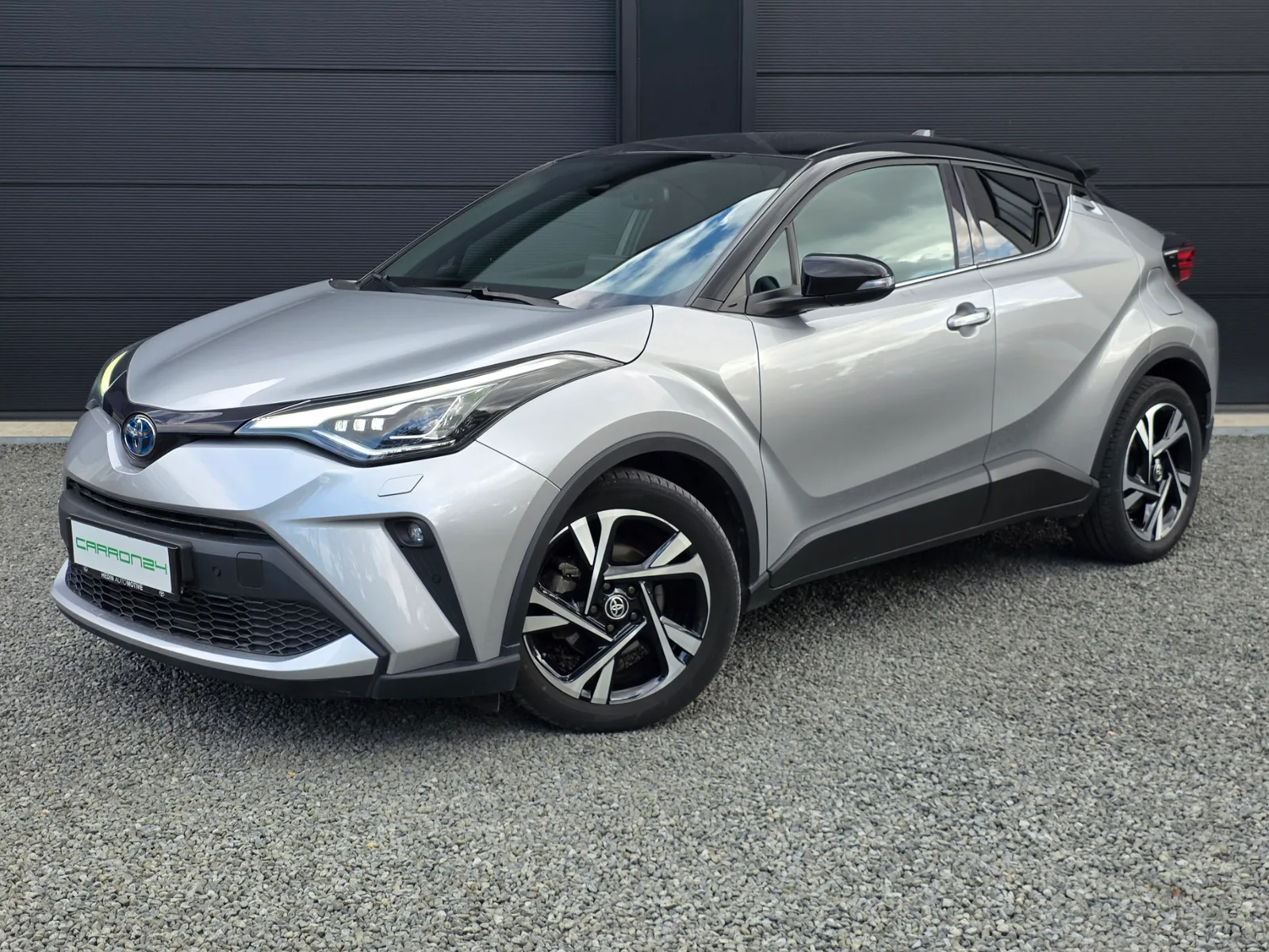 Toyota C-HR (2023) — foto 1