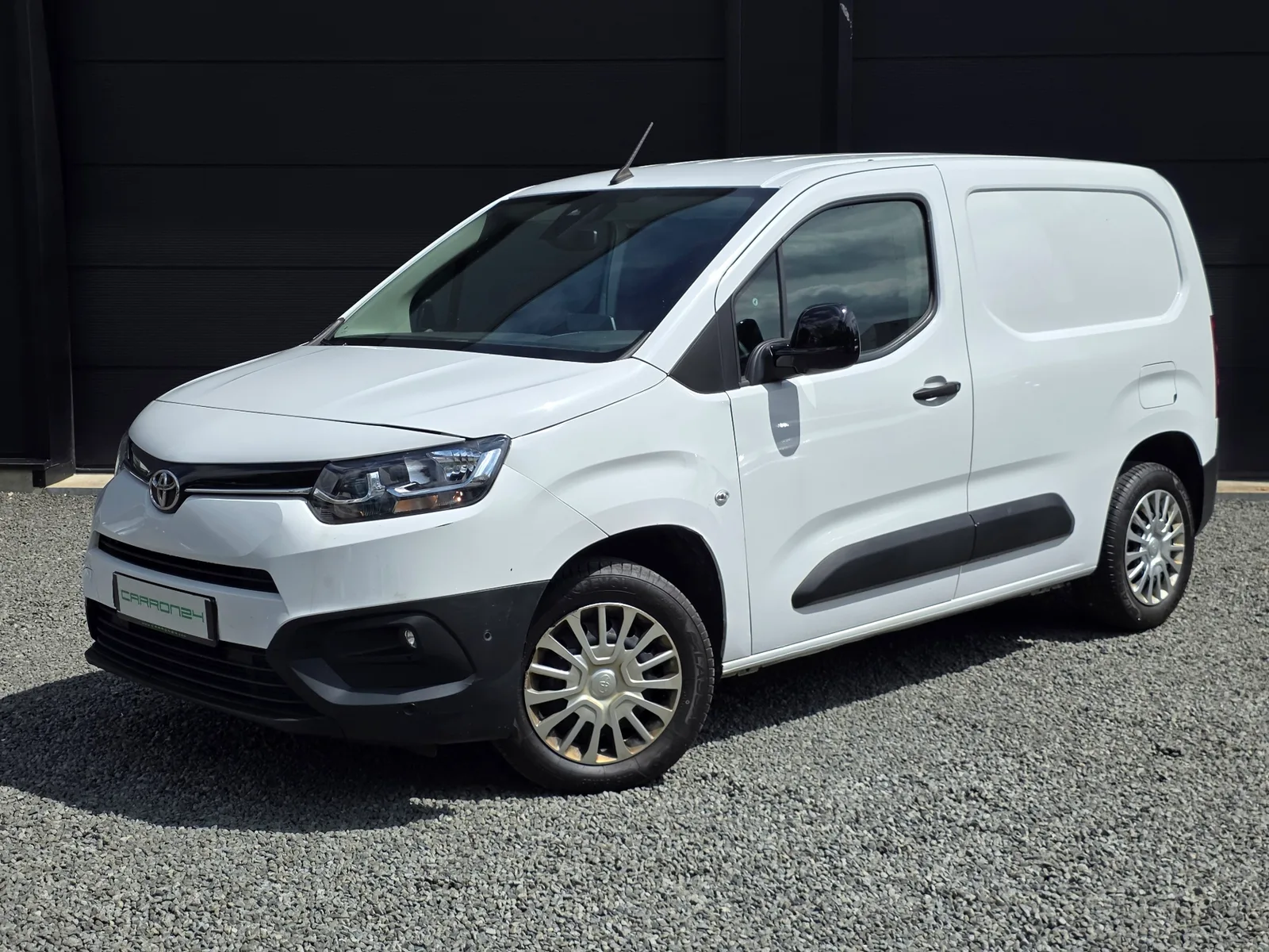 Toyota Proace (2023) — foto 1