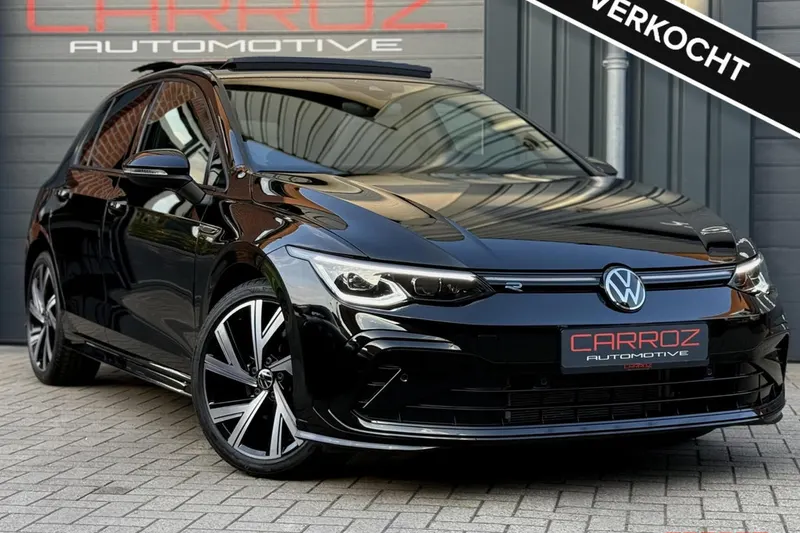 Volkswagen Golf (2024)