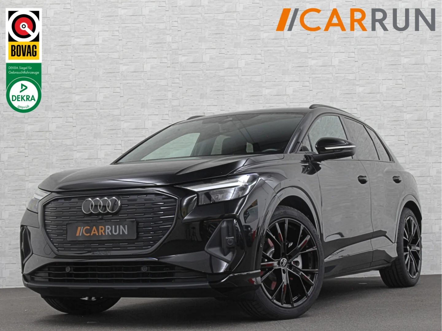 Audi Q4 e-tron (2023) — foto 1