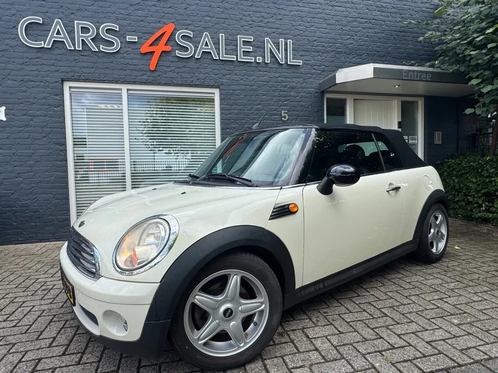 MINI Cabrio (2009) — foto 1