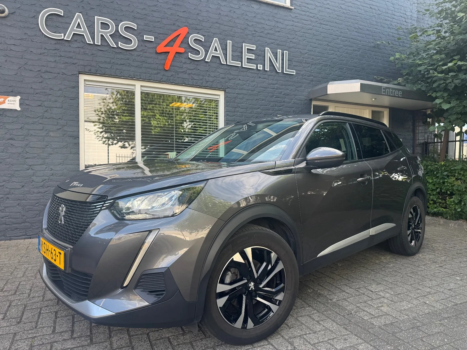 Peugeot 2008 (2021) — foto 1