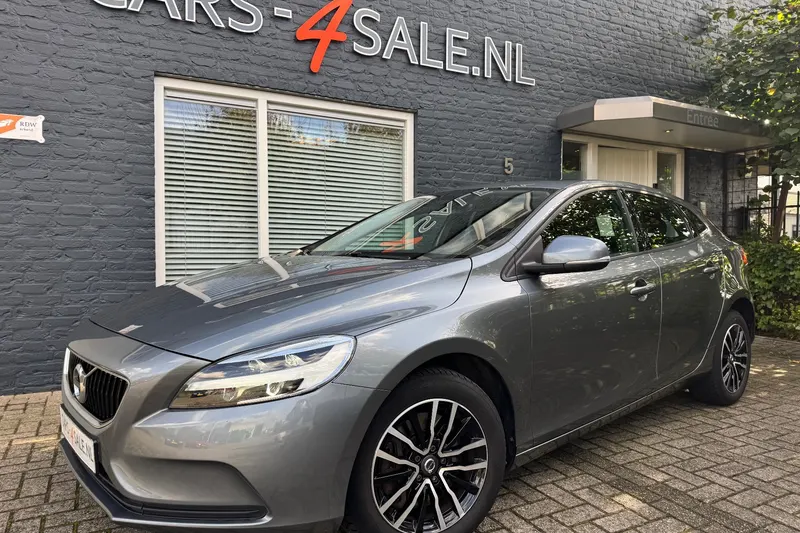 Volvo V40 (2019)