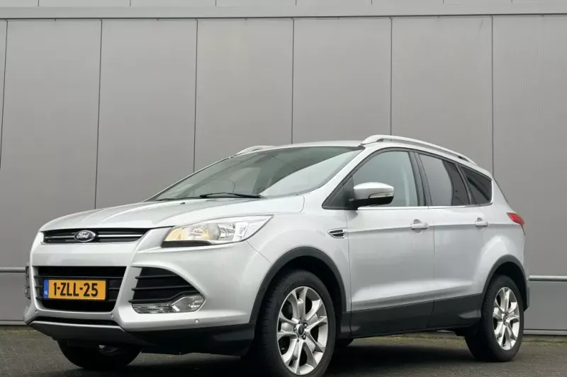 Ford Kuga (2015)