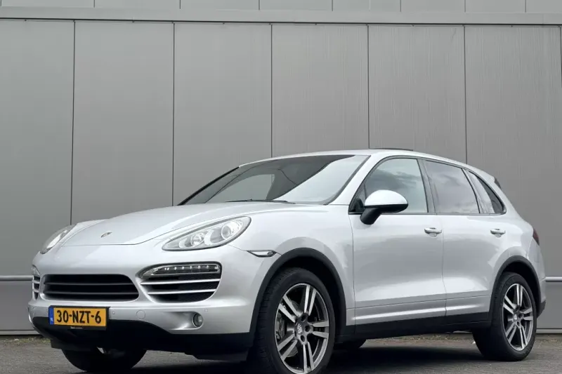 Porsche Cayenne (2011)