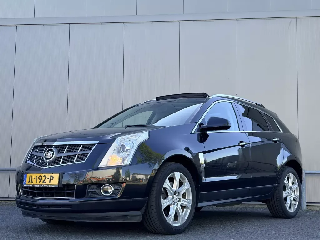 Cadillac SRX (2013) — foto 1