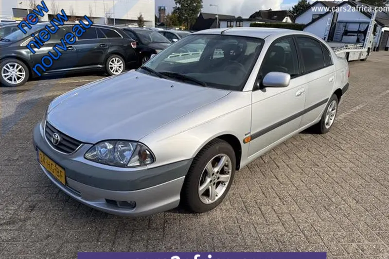 Toyota Avensis (2001)