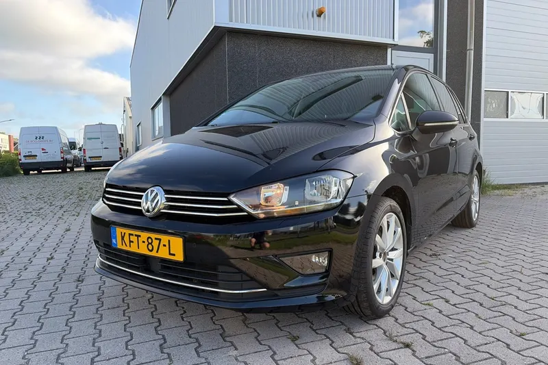 Volkswagen Golf Sportsvan (2017)