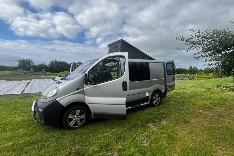Opel Vivaro (2005)