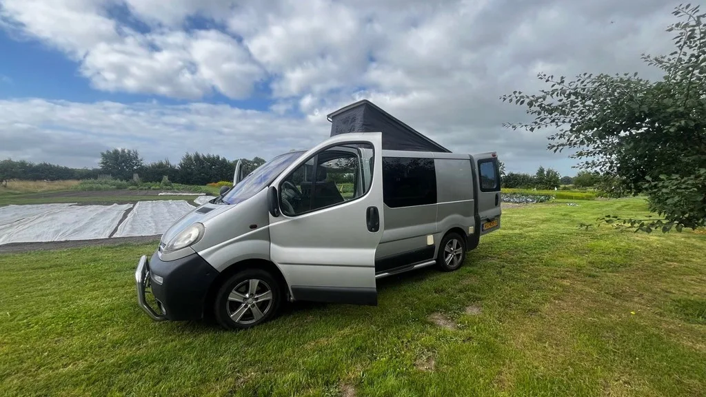 Opel Vivaro (2005) — foto 1