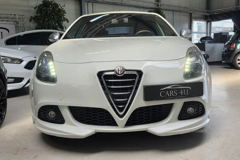 Alfa Romeo Giulietta (2010)