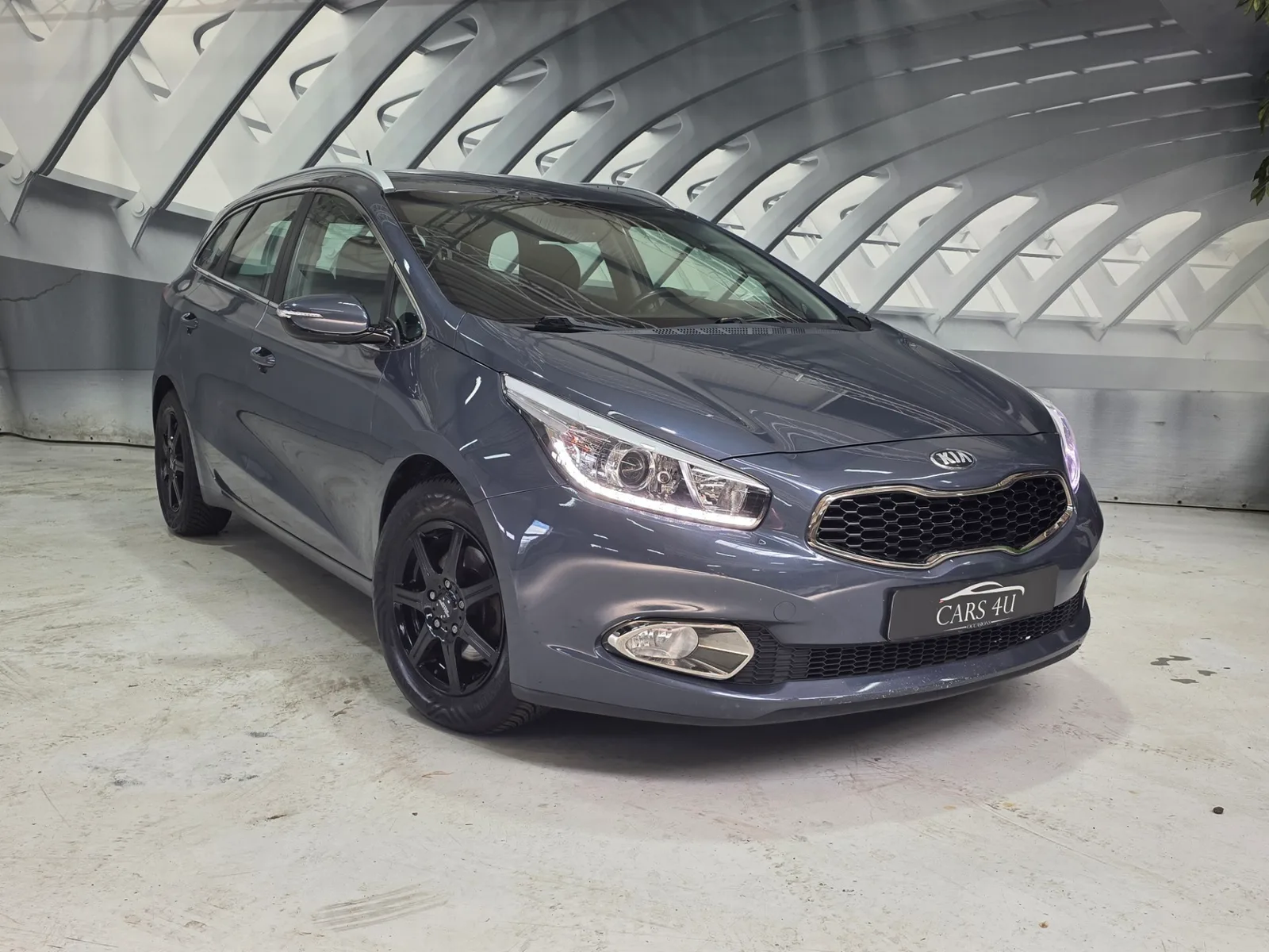 Kia Cee'd (2013) — foto 1