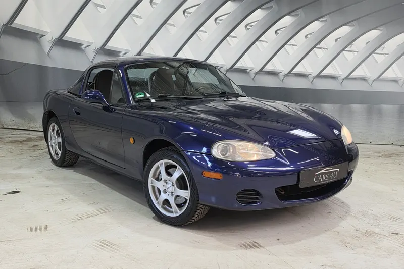 Mazda MX-5 (2004)