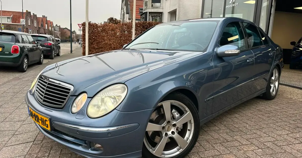Mercedes-Benz E-Klasse (2005) — foto 1