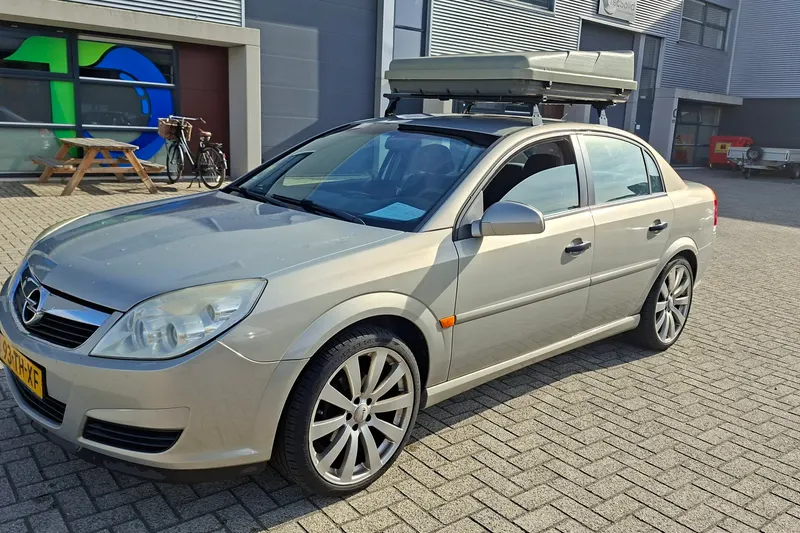 Opel Vectra (2006)