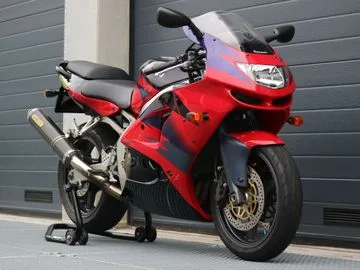 Kawasaki ZX-6R (1999) — foto 1