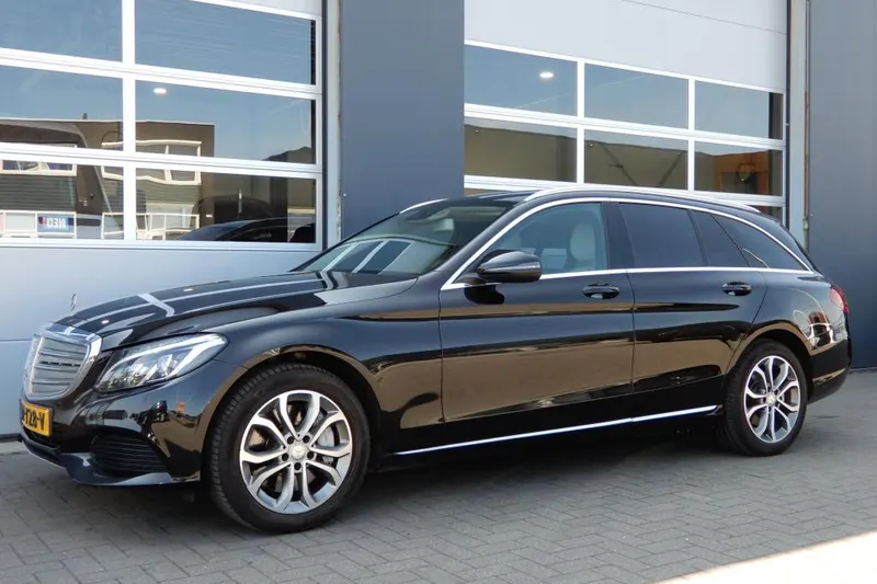 Mercedes-Benz C-Klasse (2015)