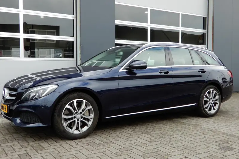 Mercedes-Benz C-Klasse (2015)
