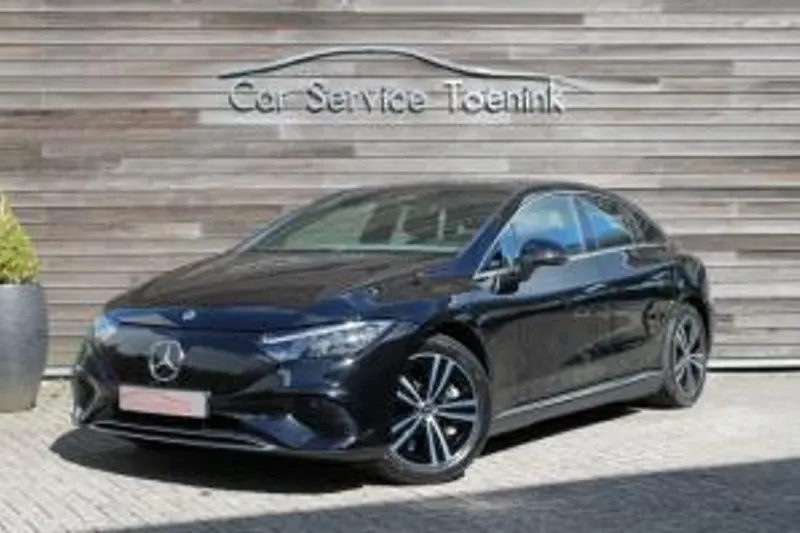 Mercedes-Benz EQE (0)