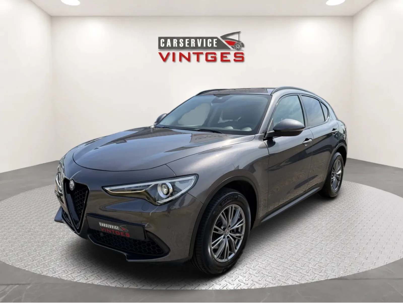 Alfa Romeo Stelvio (2018) — foto 1