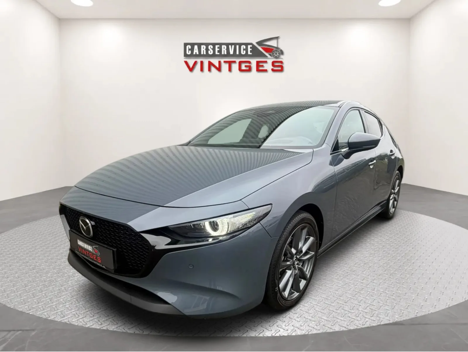 Mazda 3 (2025) — foto 1