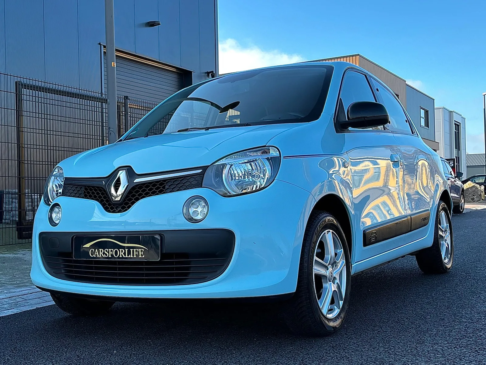 Renault Twingo (2017) — foto 1