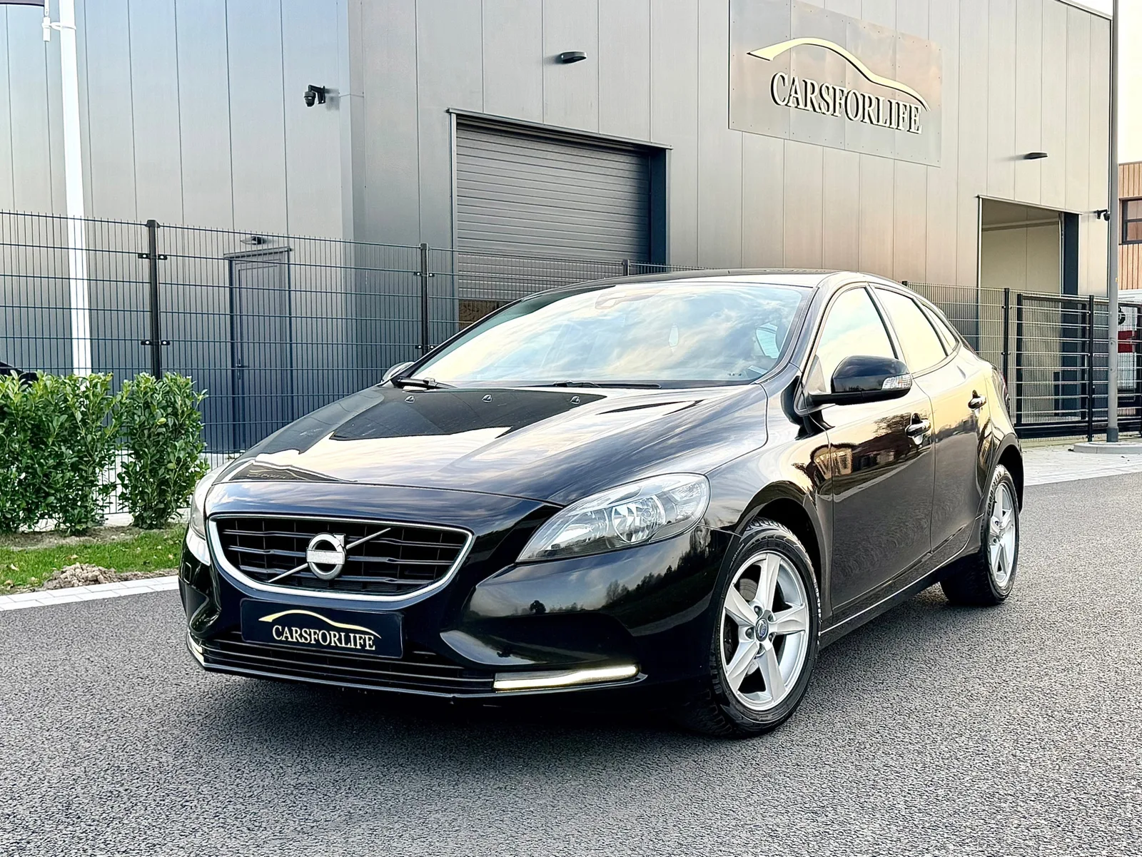 Volvo V40 (2012) — foto 1