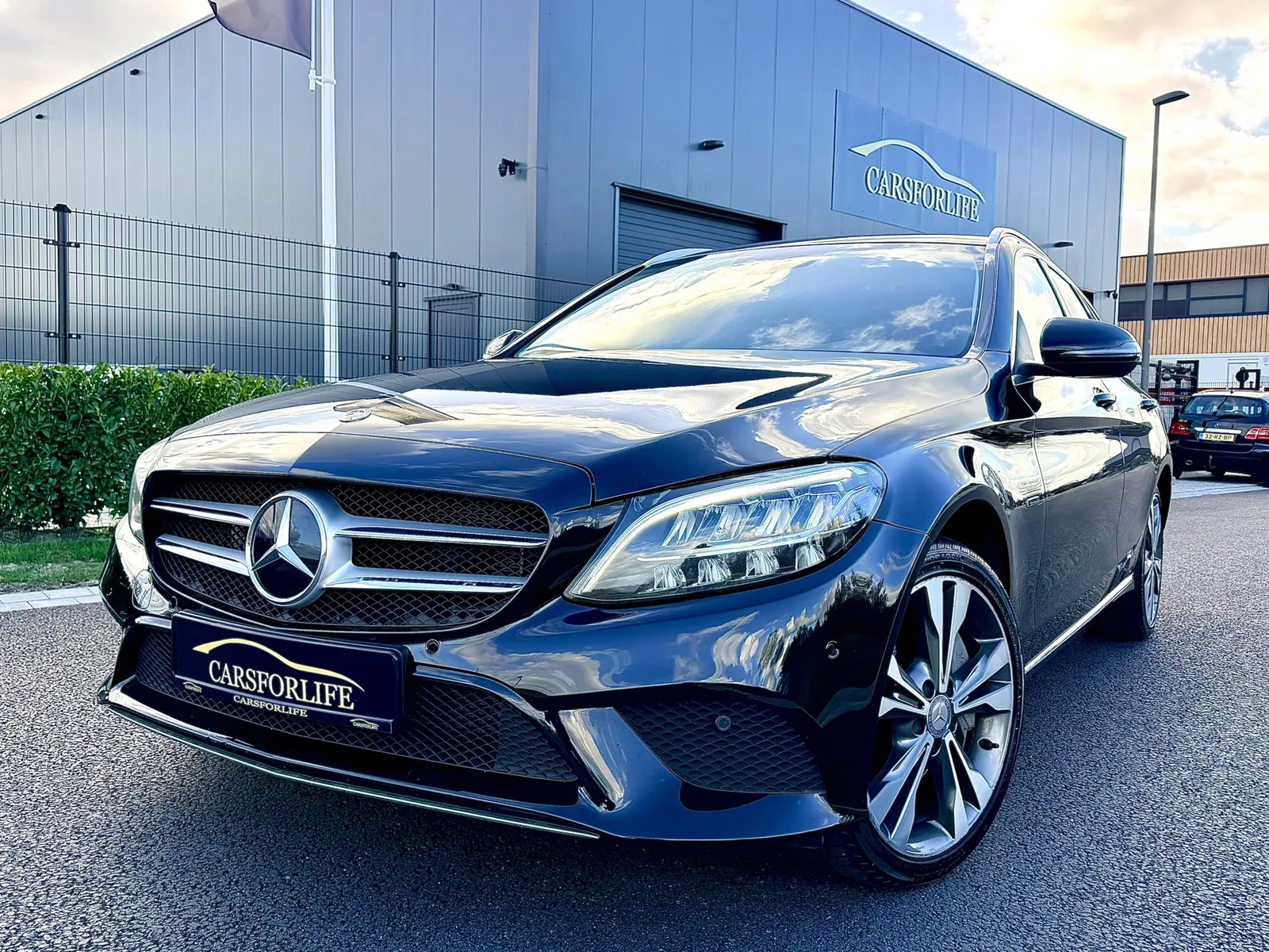 Mercedes-Benz C-Klasse (2021) — foto 1