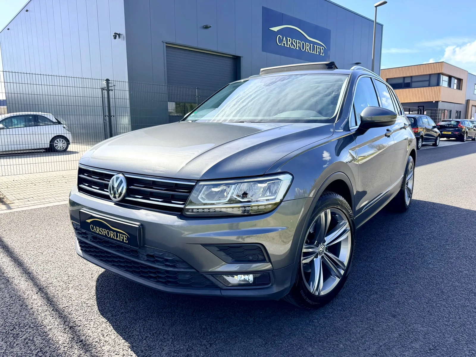 Volkswagen Tiguan (2019) — foto 1