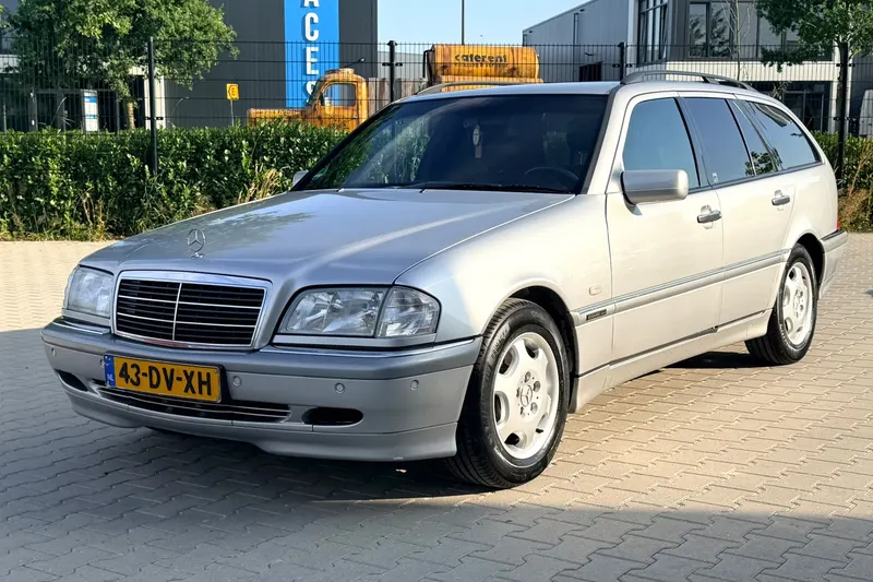 Mercedes-Benz C-Klasse (2000)