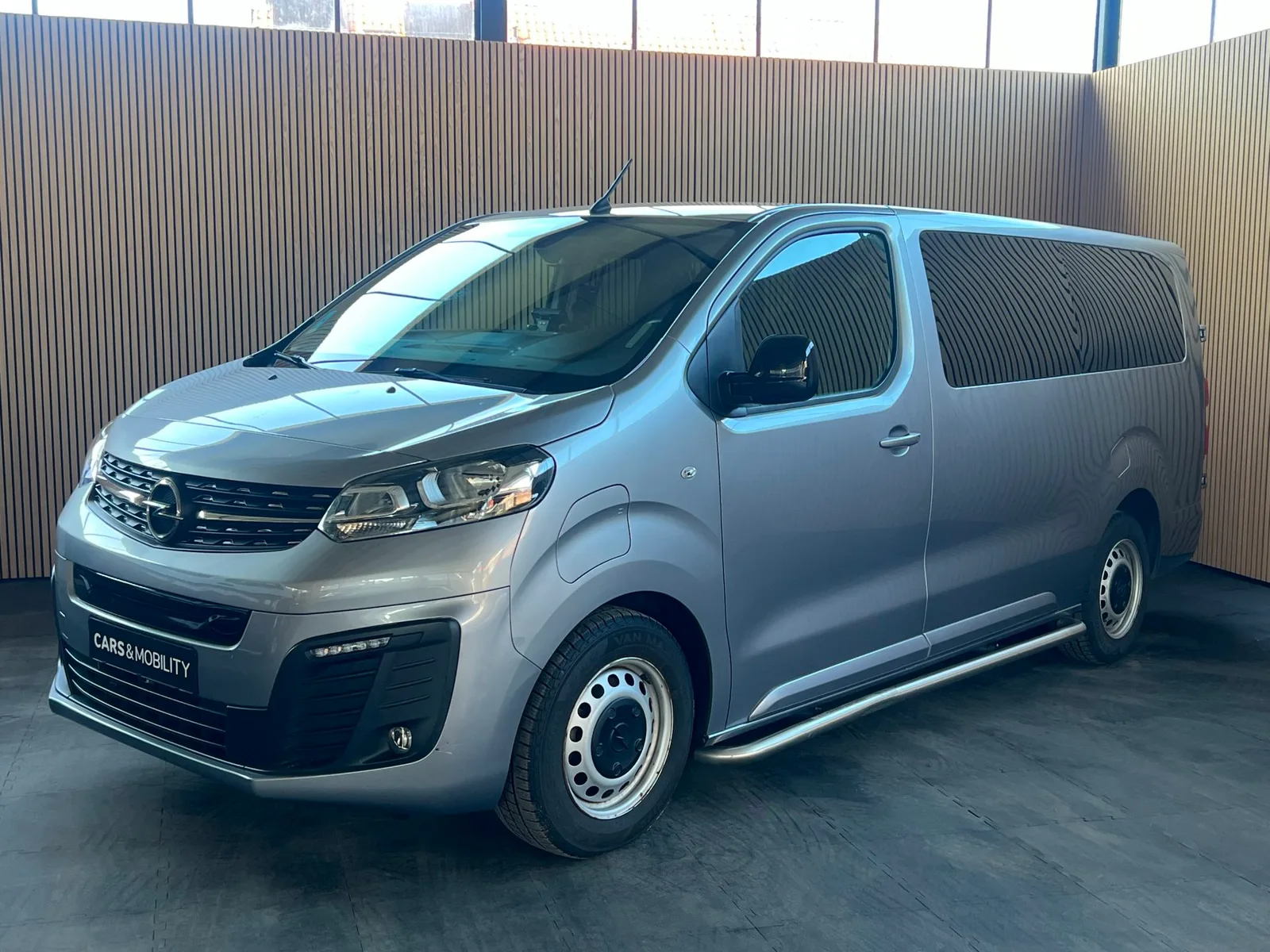 Opel Vivaro-e (2022) — foto 1