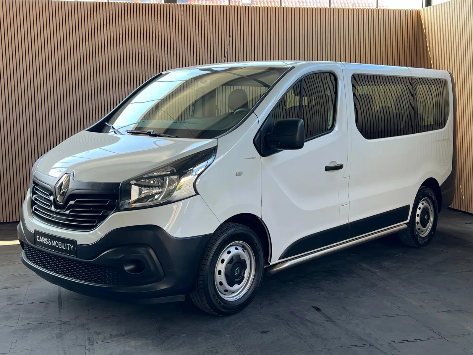 Renault Trafic (2019) — foto 1
