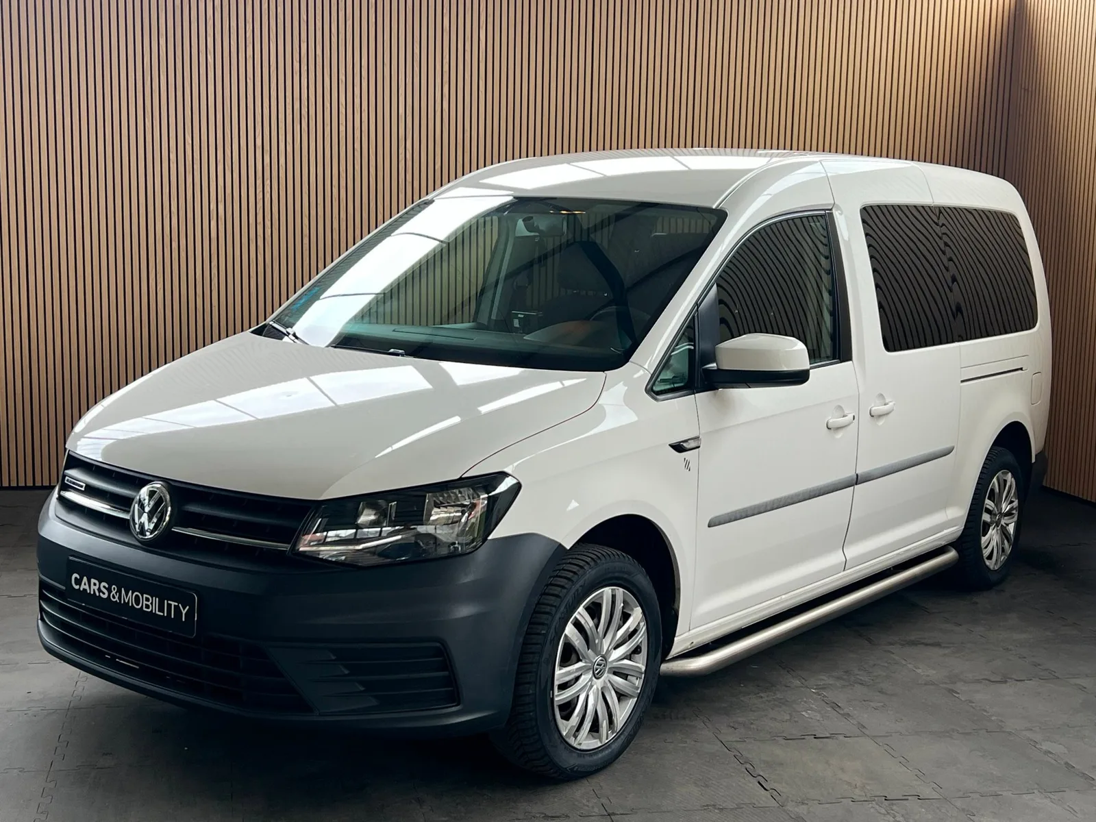 Volkswagen Caddy (2019) — foto 1