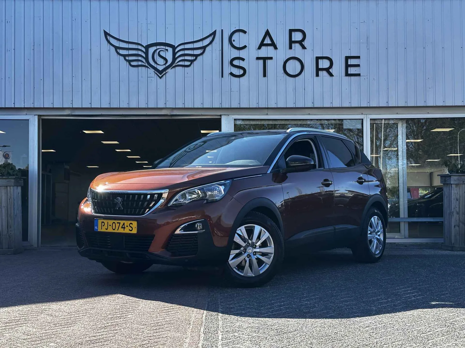 Peugeot 3008 (2017) — foto 1