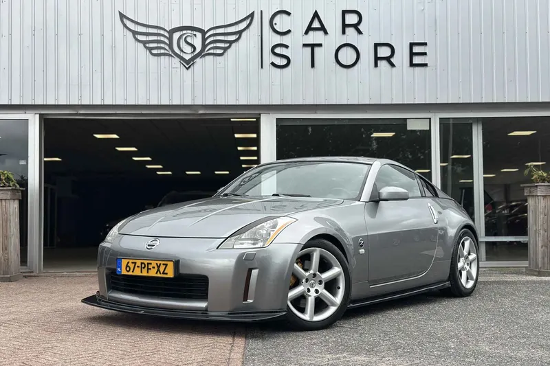 Nissan 350Z (2004)