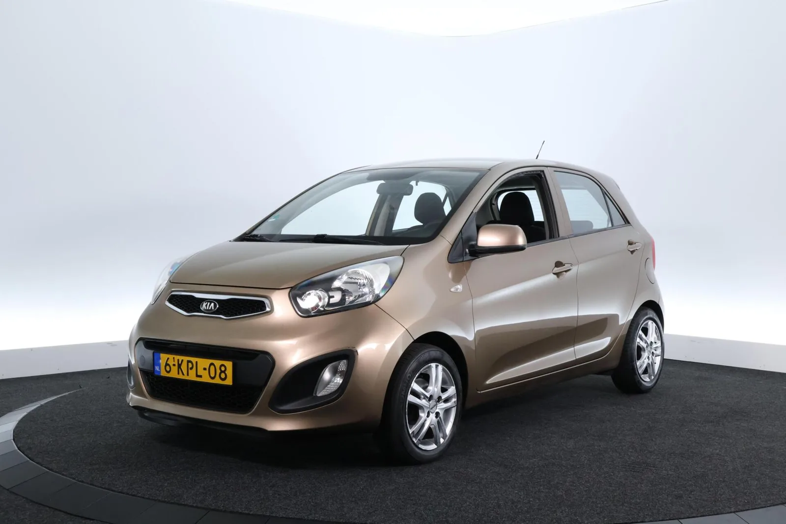 Kia Picanto (2013) — foto 1